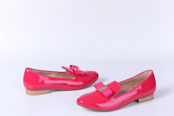 Ferragamo Casual Shoes Women--001